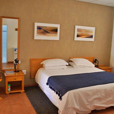 Central Hotel أومارورو المظهر الخارجي الصورة