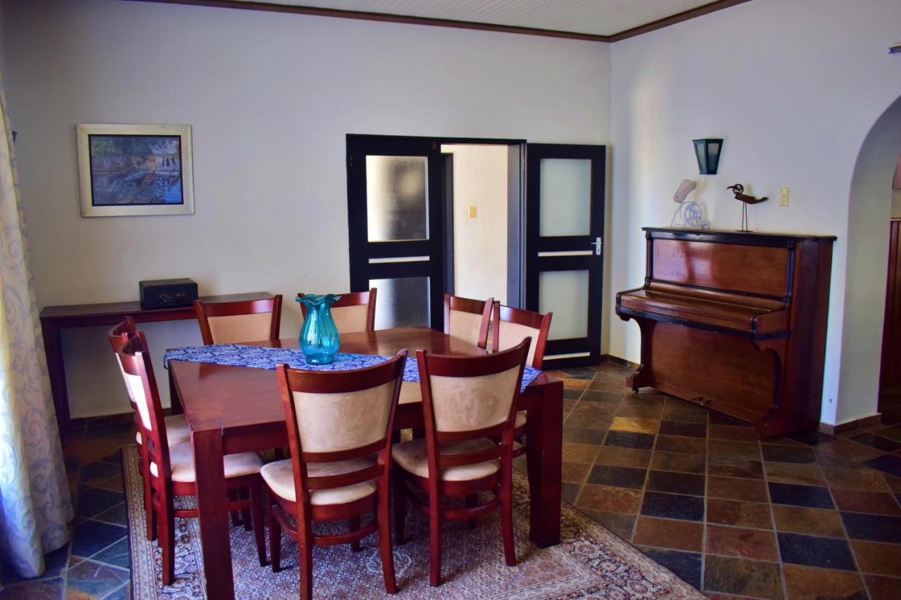 Central Hotel أومارورو المظهر الخارجي الصورة