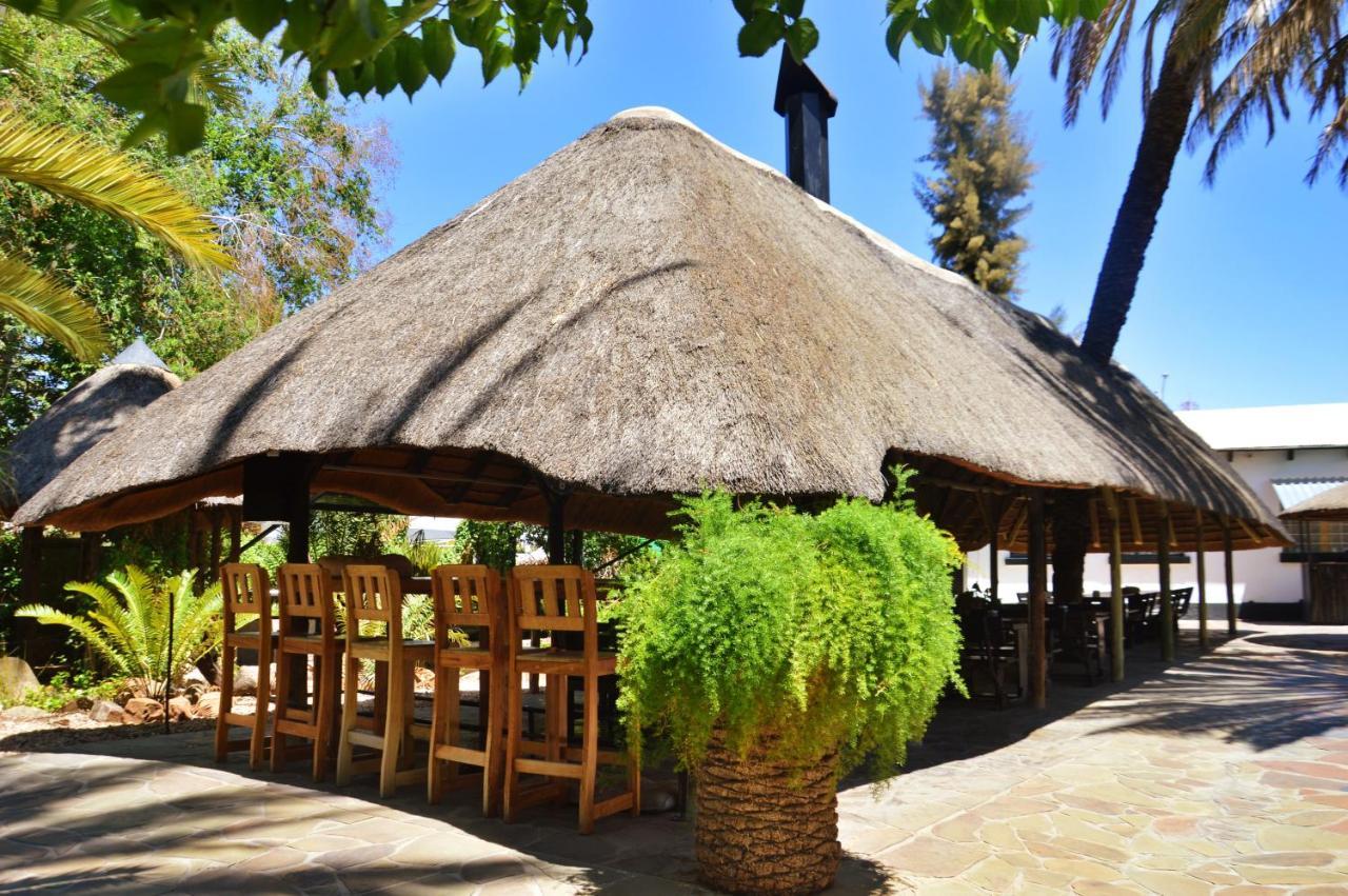 Central Hotel أومارورو المظهر الخارجي الصورة